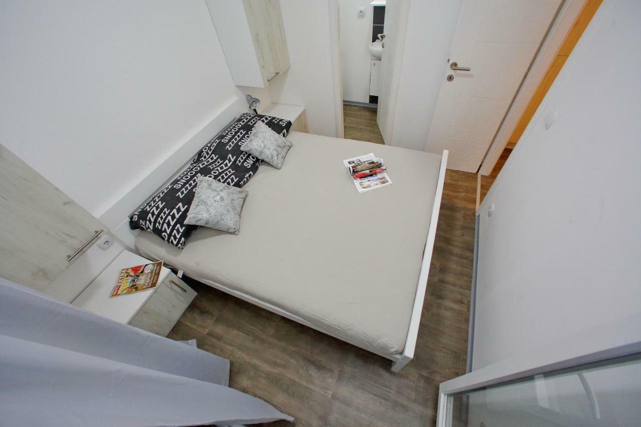 Mobile Homes Olive And Sea Bibinje Extérieur photo