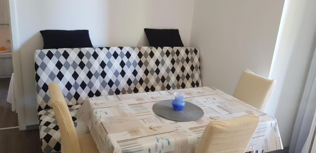 Mobile Homes Olive And Sea Bibinje Extérieur photo